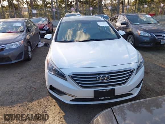 2017 Hyundai Sonata SE с VIN 5NPE24AF6HH451555, выставлен на аукционе IAAI как лот 41740859 с пробегом 133 182 миль миль и . История ставок и продаж доступна на DreamBid. Изображение 12.