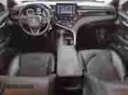 2023 Toyota Camry SE с VIN 4T1G11AK7PU819572, выставлен на аукционе Copart как лот 71158875 с пробегом 34 583 миль миль и Списание • Salvage title. История ставок и продаж доступна на DreamBid. Изображение 8.