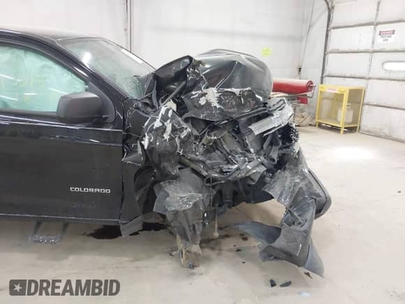 2018 Chevrolet Colorado 2WD Work Truck с VIN 1GCHSBEA4J1326924, выставлен на аукционе IAAI как лот 42993395 с пробегом 36 249 миль миль и . История ставок и продаж доступна на DreamBid. Изображение 6.