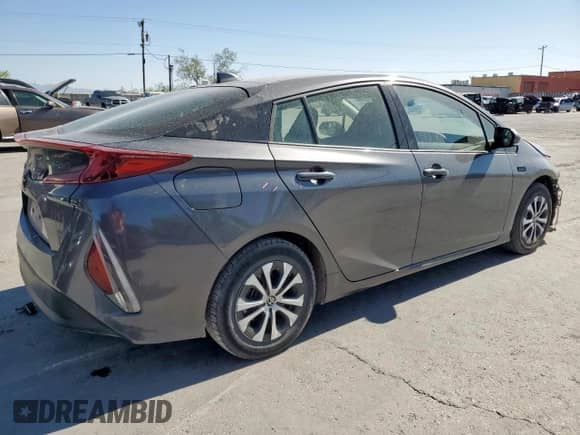 2020 Toyota Prius XLE with VIN JTDKARFP6L3149966, listed as a Copart auction lot 57795705 with 132,803 mi miles and Salvage title. Bid and sale history available at DreamBid. Image 3.