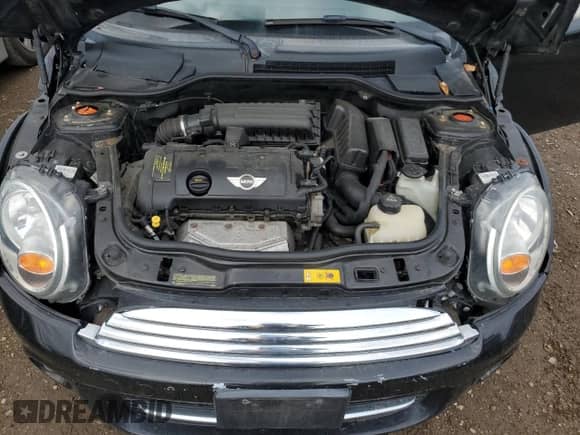2013 MINI Hardtop with VIN WMWSU3C57DT678722, listed as a Copart auction lot 82671185 with 134,247 mi miles and Clean title. Bid and sale history available at DreamBid. Image 11.