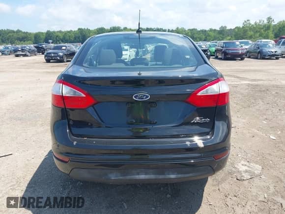 2014 Ford Fiesta S with VIN 3FADP4AJ7EM174119, listed as a IAAI auction lot 42862843 with 147,315 mi miles and . Bid and sale history available at DreamBid. Image 16.
