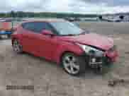 2013 Hyundai Veloster w/Black Int z VIN KMHTC6AD5DU173242, wystawiony jako Copart lot #54733125 z przebiegiem 157 766 mil mil oraz Czysty tytuł • Clean title. Historia ofert i sprzedaży dostępna na DreamBid. Obrazek 4.