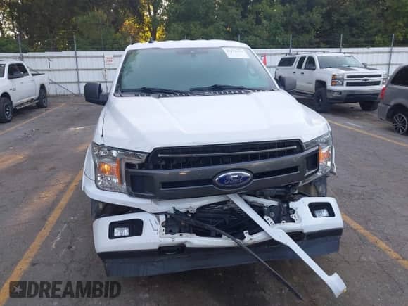 2019 Ford F-150 XLT z VIN 1FTEW1EP0KKD88077, wystawiony jako IAAI lot #43125919 z przebiegiem 80 967 mil mil oraz . Historia ofert i sprzedaży dostępna na DreamBid. Obrazek 12.