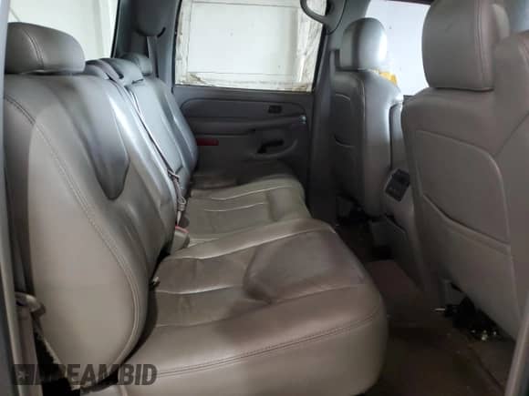 2005 Chevrolet Suburban Z71 с VIN 3GNFK16Z45G188614, выставлен на аукционе Copart как лот 56093675 с пробегом 224 920 миль миль и Чистый • Clean title. История ставок и продаж доступна на DreamBid. Изображение 11.