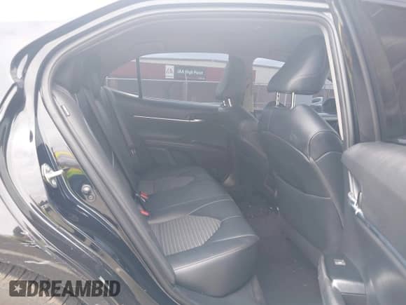 2019 Toyota Camry LE с VIN 4T1B11HK1KU798467, выставлен на аукционе IAAI как лот 43063170 с пробегом 244 656 миль миль и . История ставок и продаж доступна на DreamBid. Изображение 8.