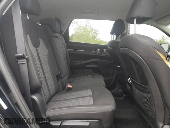 2021 Kia Sorento LX with VIN 5XYRGDLC3MG034076, listed as a Copart auction lot 69842055 with 87,993 mi miles and Salvage title. Bid and sale history available at DreamBid. Image 11.