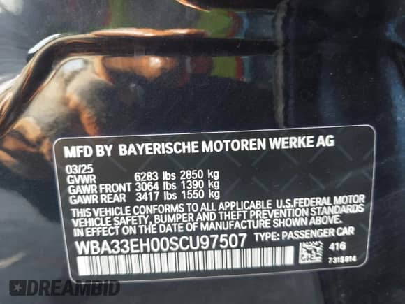 2025 BMW 7 Series 740i xDrive с VIN WBA33EH00SCU97507, выставлен на аукционе IAAI как лот 42897097 с пробегом Не указан миль и . История ставок и продаж доступна на DreamBid. Изображение 9.