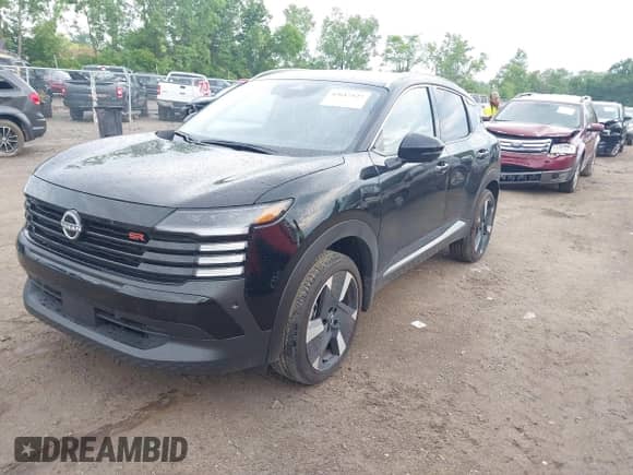 2025 Nissan Kicks SR with VIN 3N8AP6DB6SL358728, listed as a IAAI auction lot 42617127 with 1,748 mi miles and . Bid and sale history available at DreamBid. Image 2.