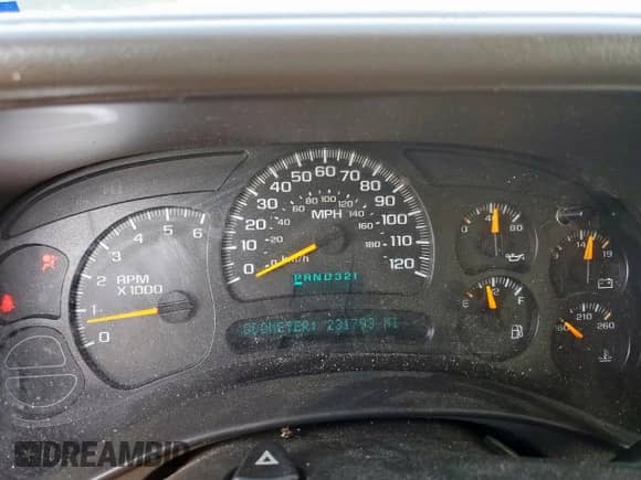 2004 Chevrolet Tahoe LT z VIN 1GNEC13Z44R313185, wystawiony jako Copart lot #81281225 z przebiegiem 231 798 mil mil oraz Szkoda całkowita • Salvage title. Historia ofert i sprzedaży dostępna na DreamBid. Obrazek 9.