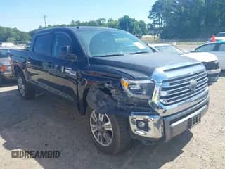 2019 Toyota Tundra SR5 с VIN 5TFAY5F17KX825862, выставлен на аукционе IAAI как лот 42212150 с пробегом 101 117 миль миль и . История ставок и продаж доступна на DreamBid. Изображение 1.