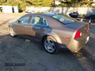 2010 Chevrolet Malibu 2LT z VIN 1G1ZD5E74AF232879, wystawiony jako IAAI lot #43459073 z przebiegiem Nie podano mil oraz . Historia ofert i sprzedaży dostępna na DreamBid. Obrazek 3.