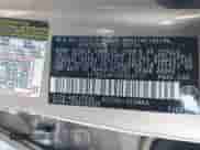 2005 Toyota Camry XLE z VIN 4T1BE30K15U954717, wystawiony jako IAAI lot #43494488 z przebiegiem 88 907 mil mil oraz . Historia ofert i sprzedaży dostępna na DreamBid. Obrazek 9.