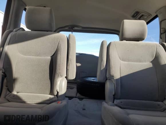 2005 Toyota Sienna LE with VIN 5TDBA23C65S039431, listed as a Copart auction lot 72048745 with 275,637 mi miles and Salvage title. Bid and sale history available at DreamBid. Image 10.