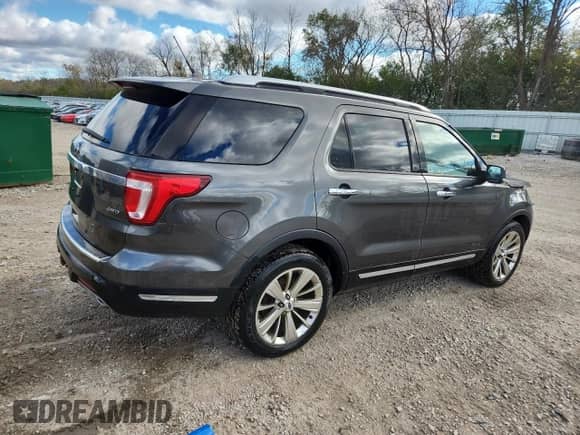 2019 Ford Explorer Limited z VIN 1FM5K8F84KGB48797, wystawiony jako Copart lot #87472385 z przebiegiem 115 003 mil mil oraz Szkoda całkowita • Salvage title. Historia ofert i sprzedaży dostępna na DreamBid. Obrazek 3.