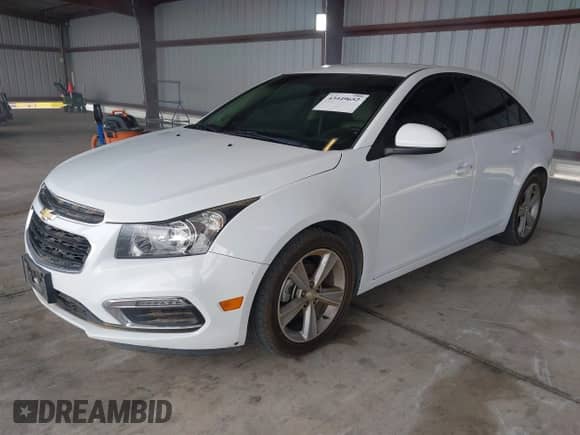 2015 Chevrolet Cruze LT с VIN 1G1PE5SB2F7186256, выставлен на аукционе IAAI как лот 43449652 с пробегом 230 380 миль миль и . История ставок и продаж доступна на DreamBid. Изображение 2.