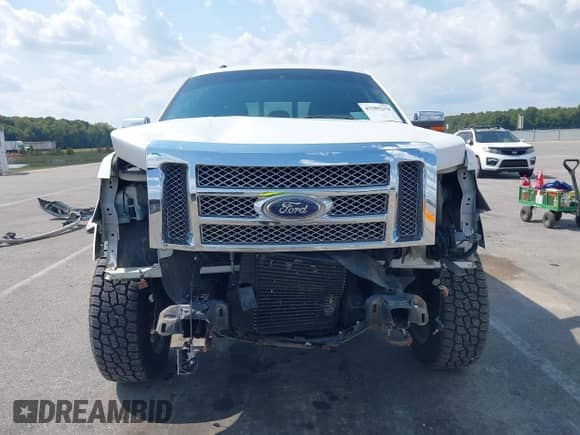 2012 Ford F-150 XL z VIN 1FTFW1ET8CFA03778, wystawiony jako IAAI lot #43205234 z przebiegiem 186 350 mil mil oraz . Historia ofert i sprzedaży dostępna na DreamBid. Obrazek 13.