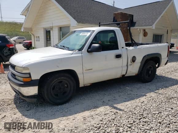 2001 Chevrolet Silverado 1500 с VIN 1GCEC14W81Z291314, выставлен на аукционе Copart как лот 68093735 с пробегом 186 183 миль миль и Списание • Salvage title. История ставок и продаж доступна на DreamBid. Изображение 1.