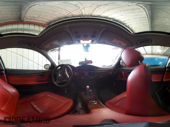 2012 BMW 3 Series 328i xDrive z VIN WBAKF5C58CE657743, wystawiony jako IAAI lot #42216021 z przebiegiem 171 065 mil mil oraz . Historia ofert i sprzedaży dostępna na DreamBid. Obrazek 18.