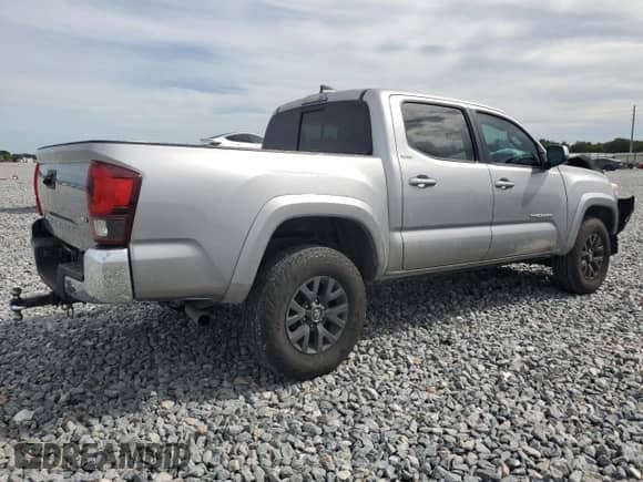 2021 Toyota Tacoma SR5 with VIN 5TFAZ5CN3MX098288, listed as a Copart auction lot 81489995 with 80,073 mi miles and Non repairable. Bid and sale history available at DreamBid. Image 3.