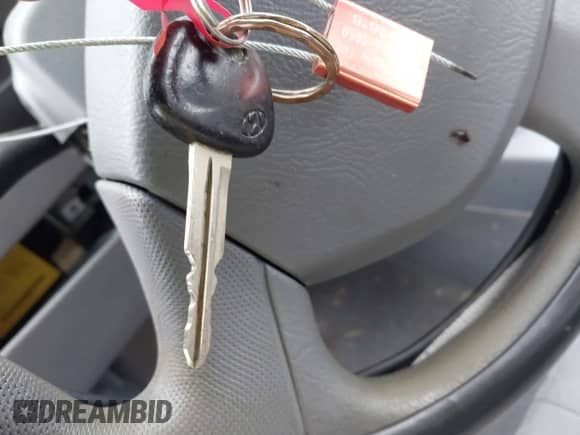 2003 Hyundai Accent GL с VIN KMHCG35C03U266673, выставлен на аукционе IAAI как лот 38459384 с пробегом 103 538 миль миль и . История ставок и продаж доступна на DreamBid. Изображение 11.