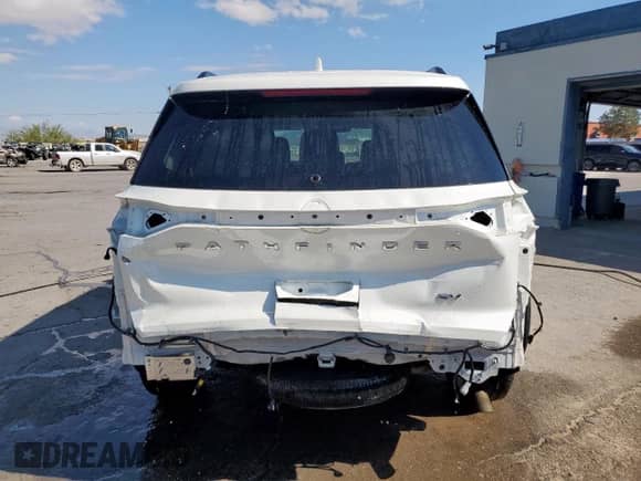 2024 Nissan Pathfinder SV with VIN 5N1DR3BA3RC276551, listed as a Copart auction lot 86283215 with 40,054 mi miles and Clean title. Bid and sale history available at DreamBid. Image 6.