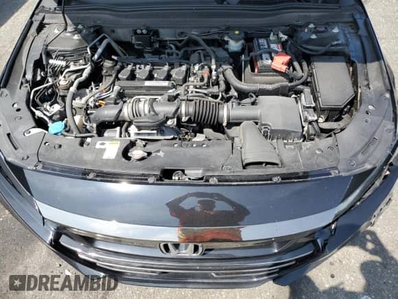 2018 Honda Accord EX z VIN 1HGCV1F46JA033581, wystawiony jako Copart lot #68219725 z przebiegiem 68 621 mil mil oraz Szkoda całkowita • Salvage title. Historia ofert i sprzedaży dostępna na DreamBid. Obrazek 11.