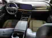 2024 Chevrolet Traverse AWD LT с VIN 1GNEVGKS7RJ207174, выставлен на аукционе Copart как лот 47573845 с пробегом 10 215 миль миль и Списание • Salvage title. История ставок и продаж доступна на DreamBid. Изображение 8.