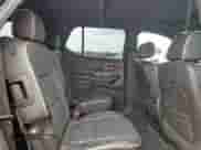 2023 Chevrolet Traverse Premier z VIN 1GNERKKW4PJ178661, wystawiony jako Copart lot #63104075 z przebiegiem 35 802 mil mil oraz Czysty tytuł • Clean title. Historia ofert i sprzedaży dostępna na DreamBid. Obrazek 11.