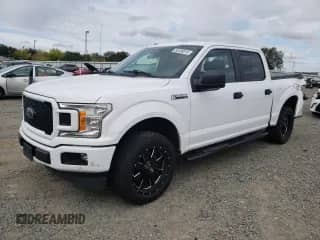 2018 Ford F-150 XLT z VIN 1FTEW1CP3JKC35176, wystawiony jako Copart lot #82436915 z przebiegiem 136 463 mil mil oraz Szkoda całkowita • Salvage title. Historia ofert i sprzedaży dostępna na DreamBid. Obrazek 1.