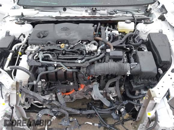 2022 Toyota Camry Hybrid XSE z VIN 4T1K31AK5NU583117, wystawiony jako IAAI lot #42204189 z przebiegiem 22 639 mil mil oraz . Historia ofert i sprzedaży dostępna na DreamBid. Obrazek 10.