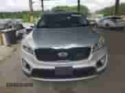 2016 Kia Sorento EX z VIN 5XYPHDA13GG016445, wystawiony jako Copart lot #69221945 z przebiegiem 149 678 mil mil oraz Szkoda całkowita • Salvage title. Historia ofert i sprzedaży dostępna na DreamBid. Obrazek 5.