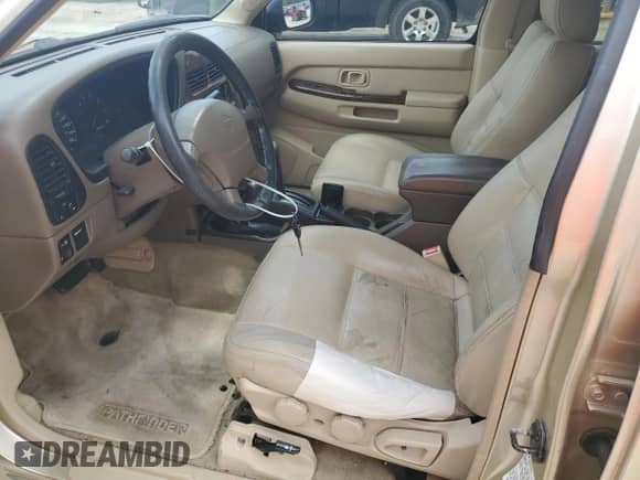 1997 Nissan Pathfinder XE z VIN JN8AR05Y2VW165064, wystawiony jako Copart lot #64603675 z przebiegiem 111 048 mil mil oraz Szkoda całkowita • Salvage title. Historia ofert i sprzedaży dostępna na DreamBid. Obrazek 7.