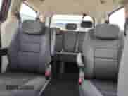 2010 Dodge Grand Caravan Hero z VIN 2D4RN3D19AR447269, wystawiony jako Copart lot #71558385 z przebiegiem 76 770 mil mil oraz Czysty tytuł • Clean title. Historia ofert i sprzedaży dostępna na DreamBid. Obrazek 10.