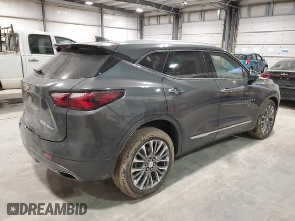 2019 Chevrolet Blazer Premier with VIN 3GNKBKRS7KS685460, listed as a Copart auction lot 82423565 with 100,345 mi miles and Salvage title. Bid and sale history available at DreamBid. Image 3.