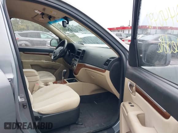 2008 Hyundai Santa Fe SE с VIN 5NMSH73E18H199105, выставлен на аукционе IAAI как лот 43440492 с пробегом 128 849 миль миль и . История ставок и продаж доступна на DreamBid. Изображение 5.