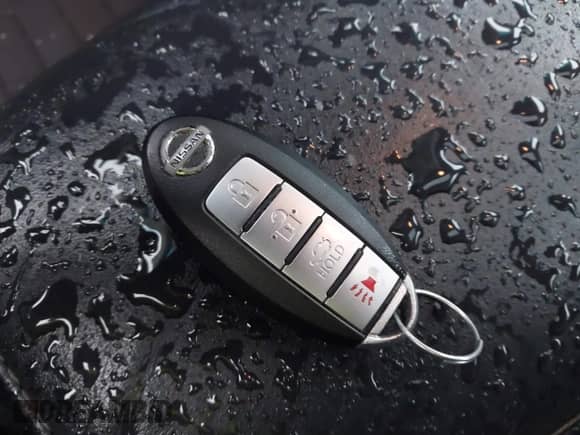 2013 Nissan Maxima SV z VIN 1N4AA5AP4DC836107, wystawiony jako IAAI lot #41643065 z przebiegiem 174 265 mil mil oraz . Historia ofert i sprzedaży dostępna na DreamBid. Obrazek 11.