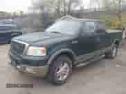 2004 Ford F-150 XLT z VIN 1FTPX14524NB96215, wystawiony jako IAAI lot #43552974 z przebiegiem 241 495 mil mil oraz . Historia ofert i sprzedaży dostępna na DreamBid. Obrazek 2.