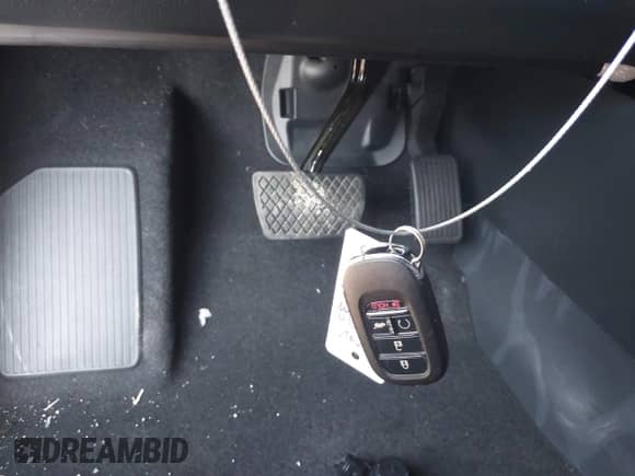 2025 Honda Pilot Touring с VIN 5FNYG2H72SB024543, выставлен на аукционе IAAI как лот 43123621 с пробегом 10 163 миль миль и . История ставок и продаж доступна на DreamBid. Изображение 11.