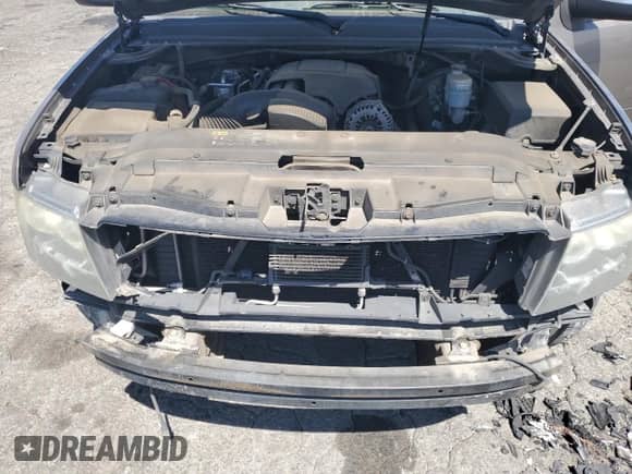 2012 Chevrolet Suburban LT z VIN 1GNSCJE09CR275923, wystawiony jako Copart lot #69596425 z przebiegiem 190 550 mil mil oraz Czysty tytuł • Clean title. Historia ofert i sprzedaży dostępna na DreamBid. Obrazek 12.