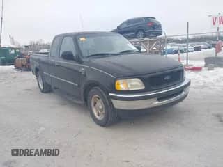 1998 Ford F-150 с VIN 1FTZX1763WNB98605, выставлен на аукционе IAAI как лот 41396443 с пробегом 116 084 миль миль и . История ставок и продаж доступна на DreamBid. Изображение 1.