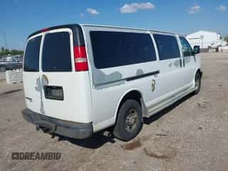 2008 Chevrolet Express Passenger z VIN 1GAHG39K681224649, wystawiony jako IAAI lot #43370075 z przebiegiem 243 802 mil mil oraz . Historia ofert i sprzedaży dostępna na DreamBid. Obrazek 4.
