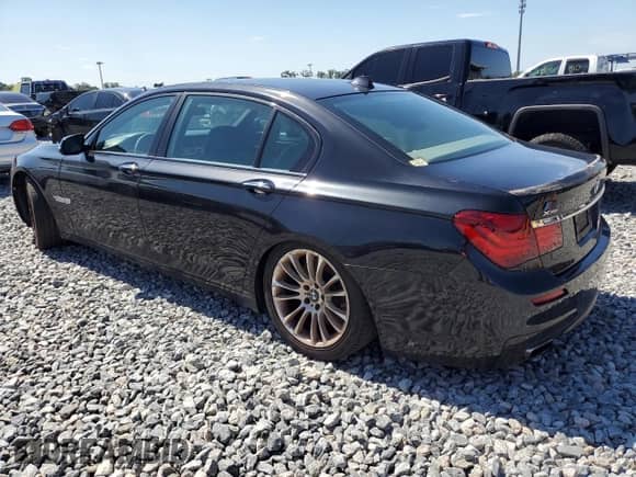 2014 BMW 7 Series ALPINA B7 xDrive с VIN WBAYF8C51ED142376, выставлен на аукционе Copart как лот 67884945 с пробегом 102 130 миль миль и Списание • Salvage title. История ставок и продаж доступна на DreamBid. Изображение 2.