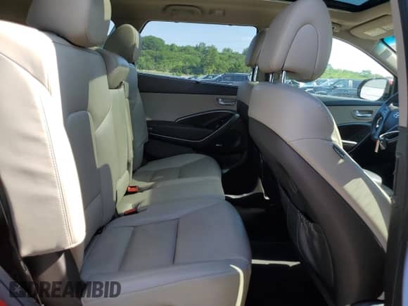 2016 Hyundai Santa Fe Limited with VIN KM8SRDHF6GU157562, listed as a Copart auction lot 62207885 with 218,283 mi miles and Clean title. Bid and sale history available at DreamBid. Image 11.