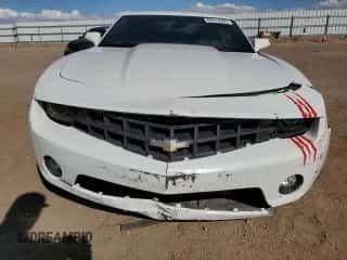 2013 Chevrolet Camaro LT с VIN 2G1FB1E30D9143810, выставлен на аукционе Copart как лот 84614905 с пробегом 198 912 миль миль и Списание • Salvage title. История ставок и продаж доступна на DreamBid. Изображение 5.