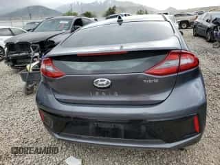 2019 Hyundai Ioniq SEL с VIN KMHC75LC7KU112071, выставлен на аукционе Copart как лот 56346284 с пробегом 78 257 миль миль и Списание • Salvage title. История ставок и продаж доступна на DreamBid. Изображение 6.