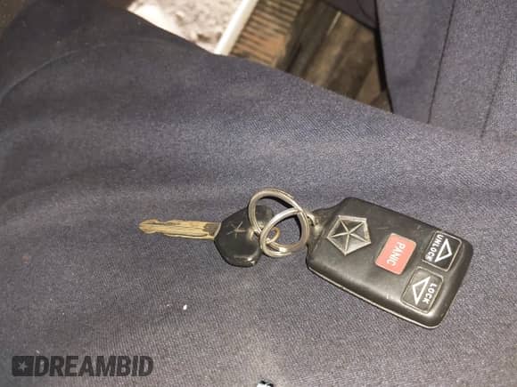 1997 Jeep Grand Cherokee Limited с VIN 1J4GZ78YXVC674390, выставлен на аукционе IAAI как лот 42457979 с пробегом 207 474 миль миль и . История ставок и продаж доступна на DreamBid. Изображение 11.