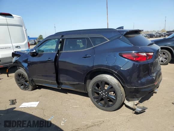 2021 Chevrolet Blazer RS z VIN 3GNKBKRS9MS518035, wystawiony jako Copart lot #80703365 z przebiegiem 21 520 mil mil oraz Szkoda całkowita • Salvage title. Historia ofert i sprzedaży dostępna na DreamBid. Obrazek 2.