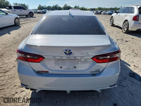 2023 Toyota Camry Hybrid SE with VIN 4T1S31AK8PU047880, listed as a Copart auction lot 84550705 with 75,409 mi miles and Clean title. Bid and sale history available at DreamBid. Image 6.