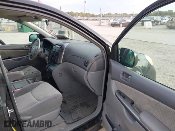 2009 Toyota Sienna CE с VIN 5TDZK23C59S278292, выставлен на аукционе IAAI как лот 43433500 с пробегом 201 299 миль миль и . История ставок и продаж доступна на DreamBid. Изображение 5.